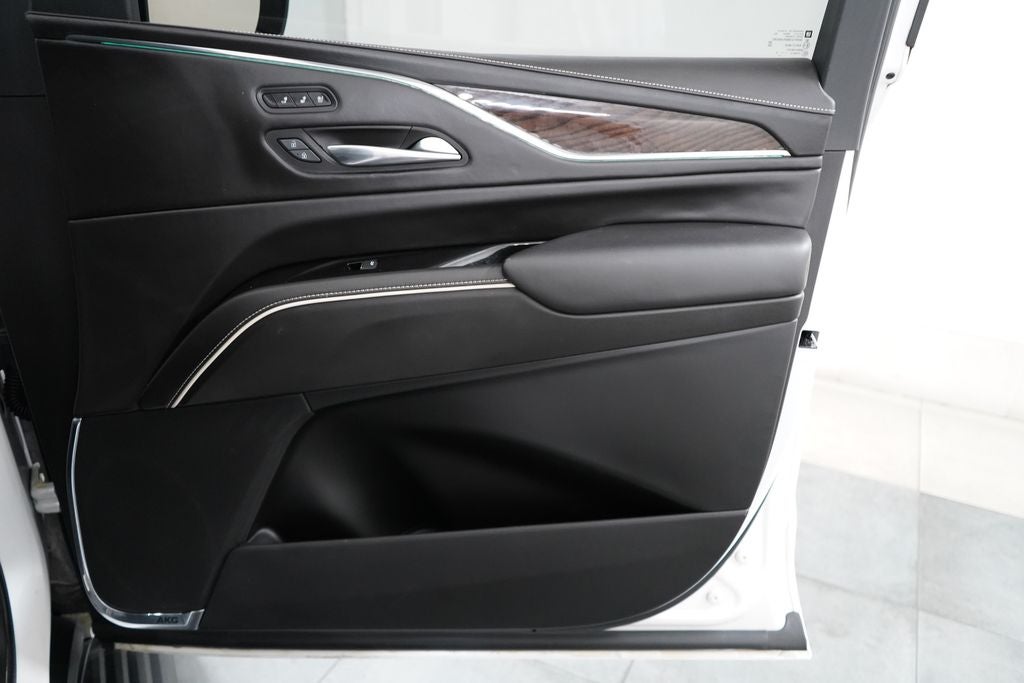 2021 Cadillac Escalade Base