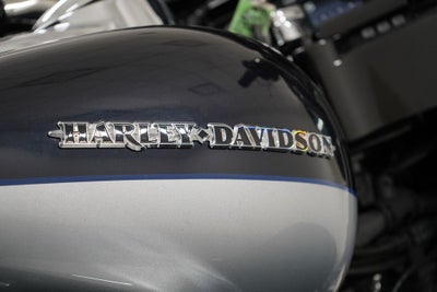 2019 Harley-Davidson Ultra Glide Base