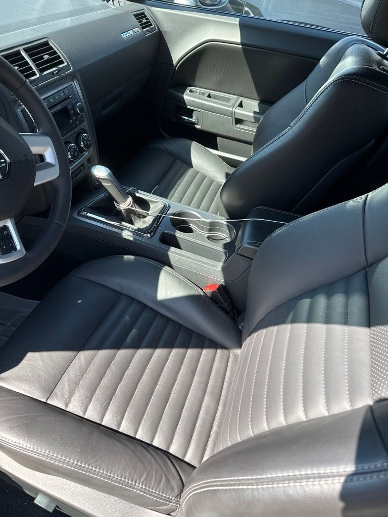 2013 Dodge Challenger R/T Plus