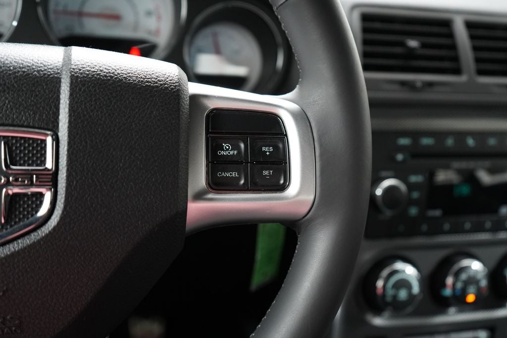 2013 Dodge Challenger R/T Plus