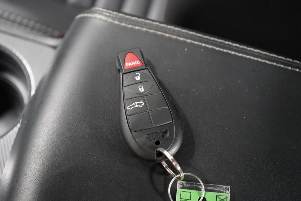 2013 Dodge Challenger R/T Plus