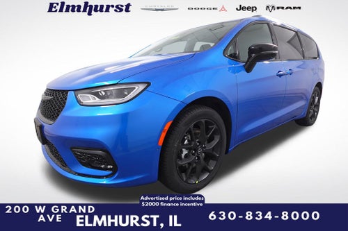 2026 Chrysler Pacifica Select