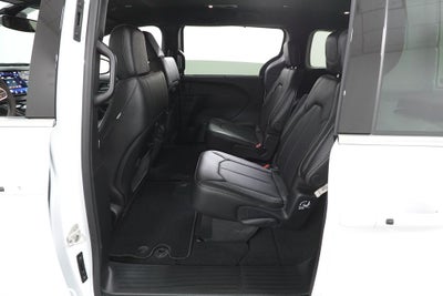 2027 Chrysler Pacifica PACIFICA SELECT