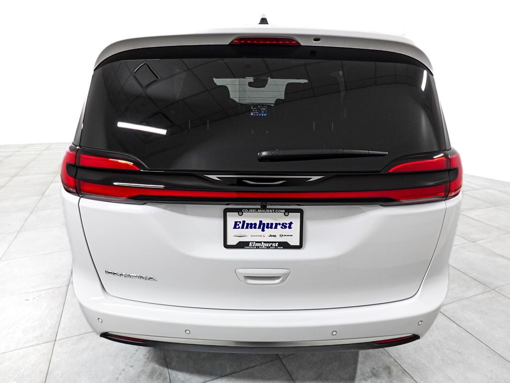 2027 Chrysler Pacifica PACIFICA SELECT