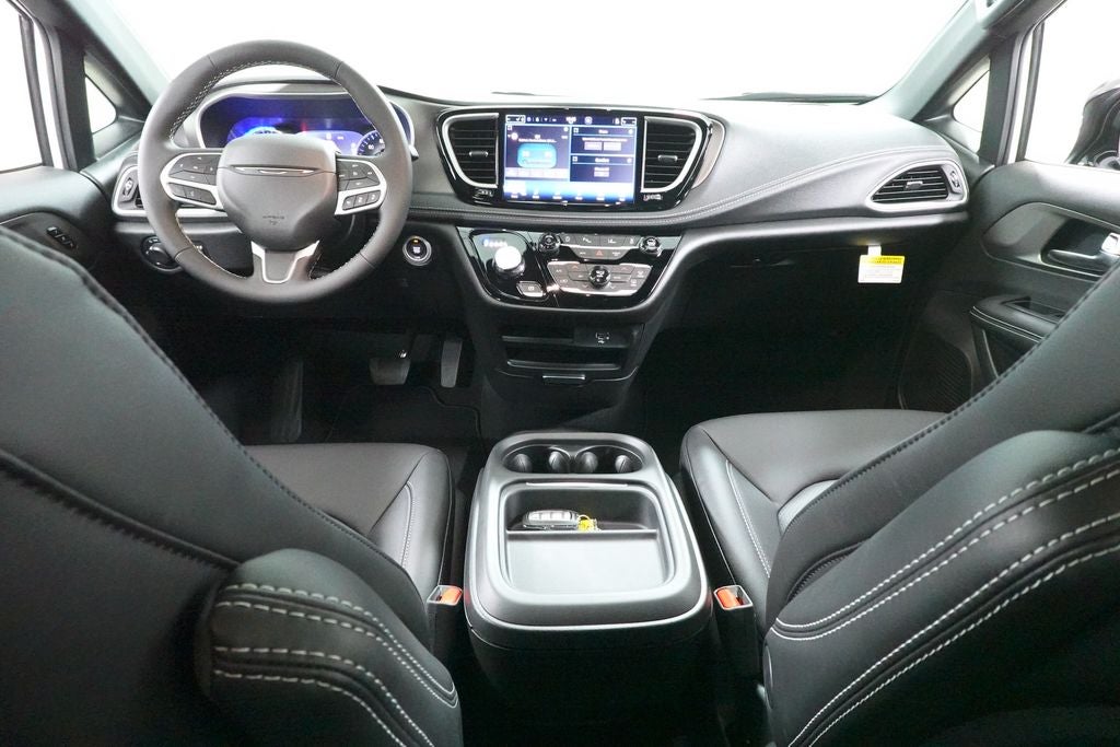 2027 Chrysler Pacifica PACIFICA SELECT