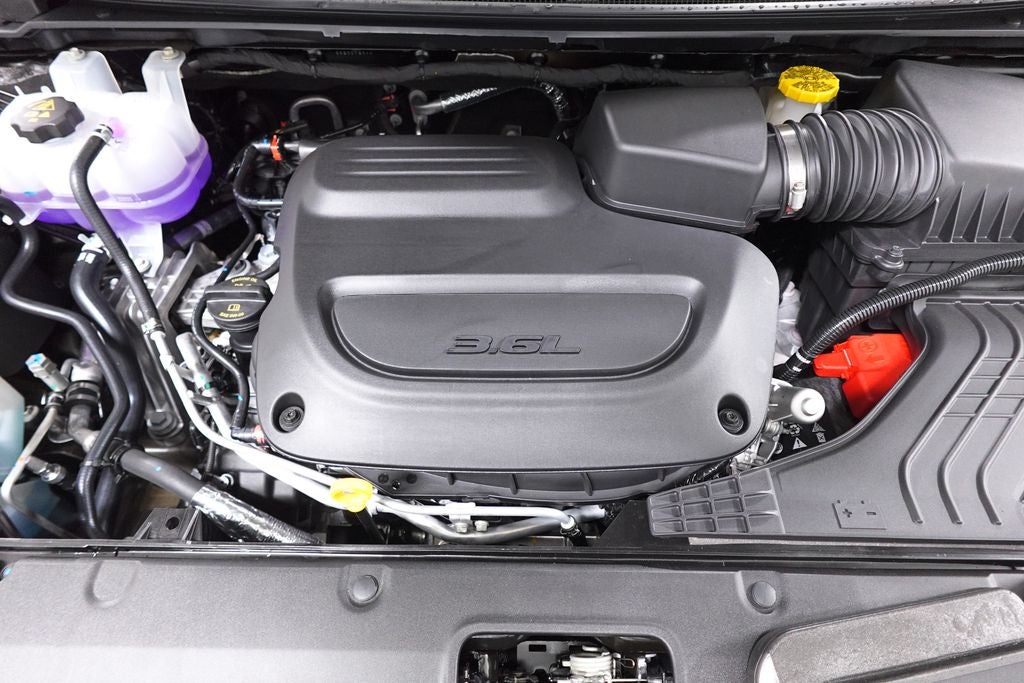 2027 Chrysler Pacifica Select