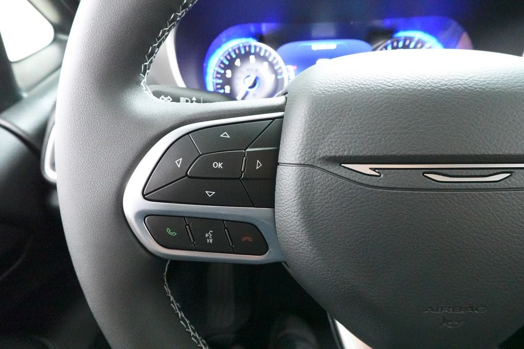 2027 Chrysler Pacifica PACIFICA SELECT