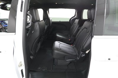 2027 Chrysler Pacifica PACIFICA SELECT
