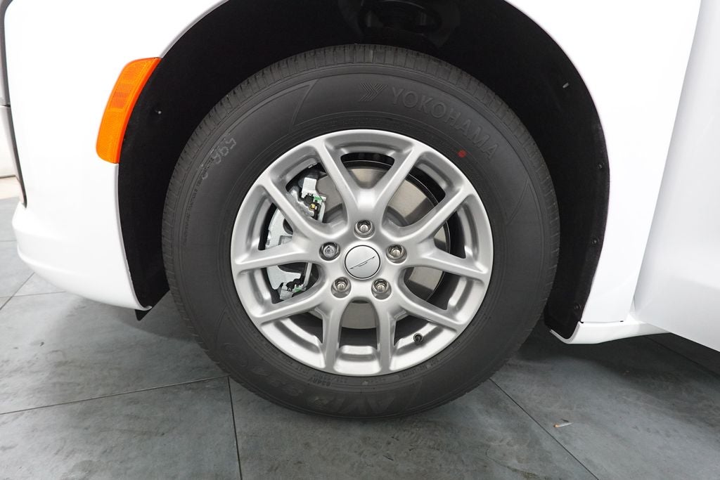 2027 Chrysler Pacifica PACIFICA SELECT