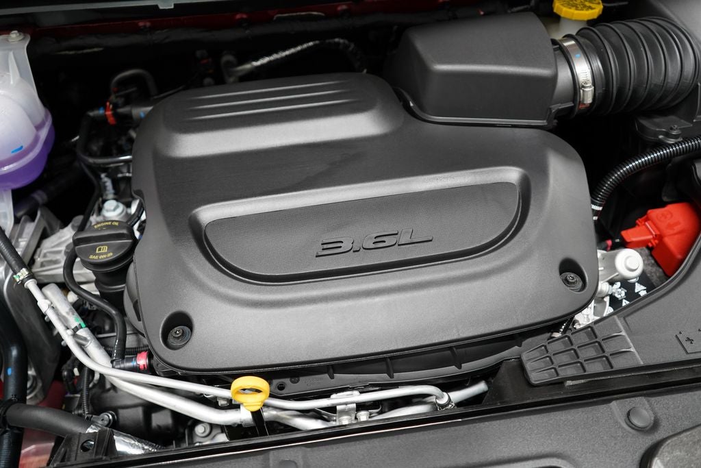2027 Chrysler Pacifica Select