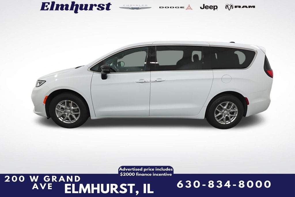 2026 Chrysler Pacifica Select