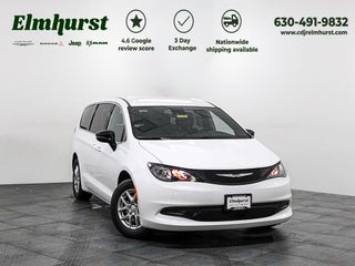 2026 Chrysler Voyager LX