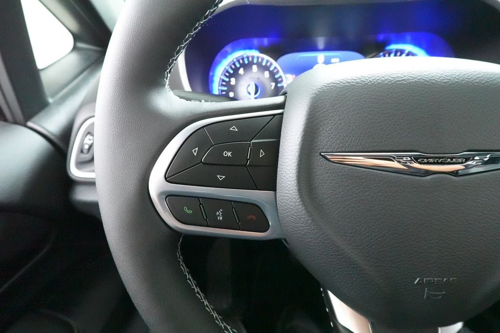 2026 Chrysler Voyager LX