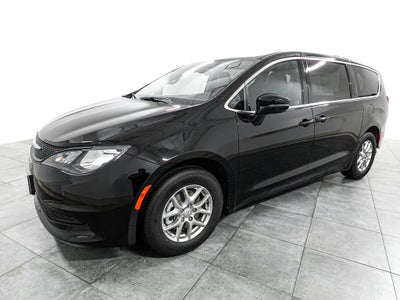 2026 Chrysler Voyager LX