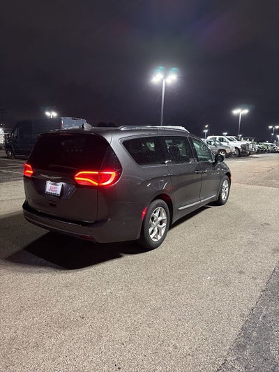 2020 Chrysler Pacifica Touring L Plus