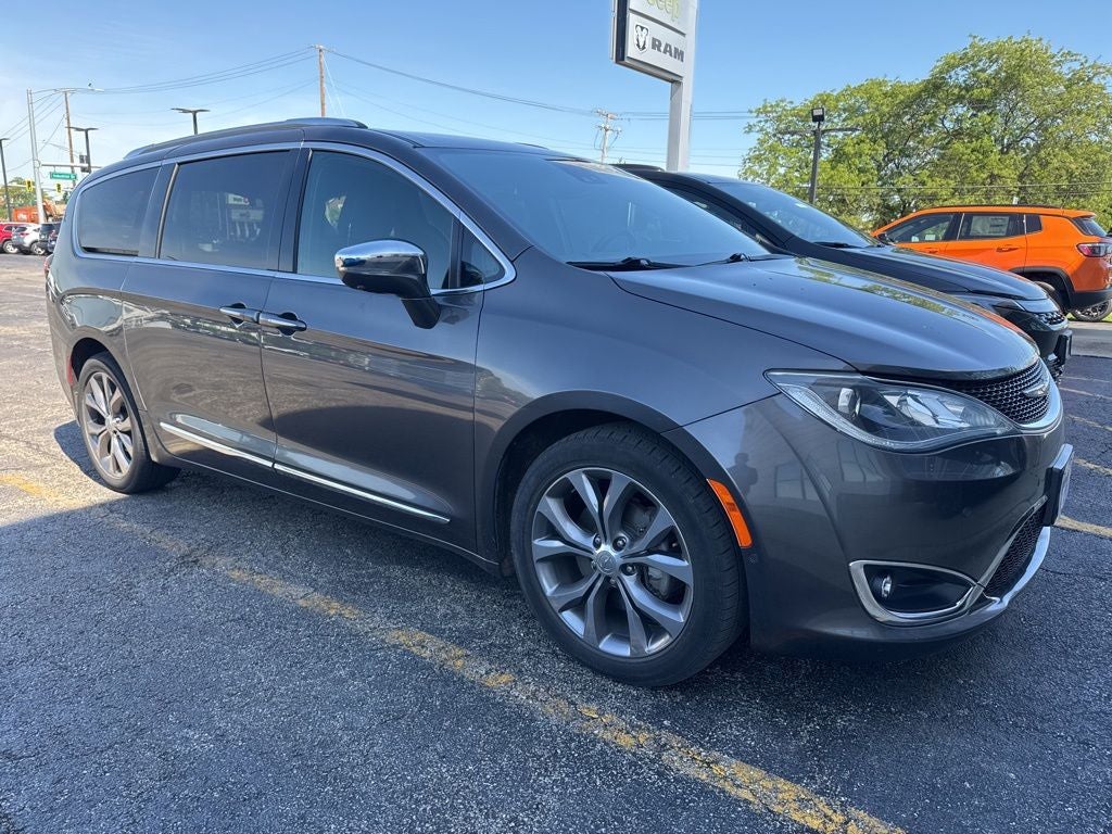 2019 Chrysler Pacifica 35th Anniversary Limited