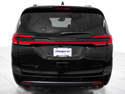 2027 Chrysler Pacifica Limited
