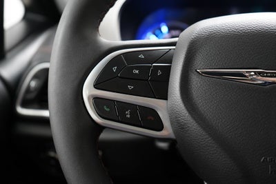 2024 Chrysler Pacifica Hybrid Hybrid Pinnacle