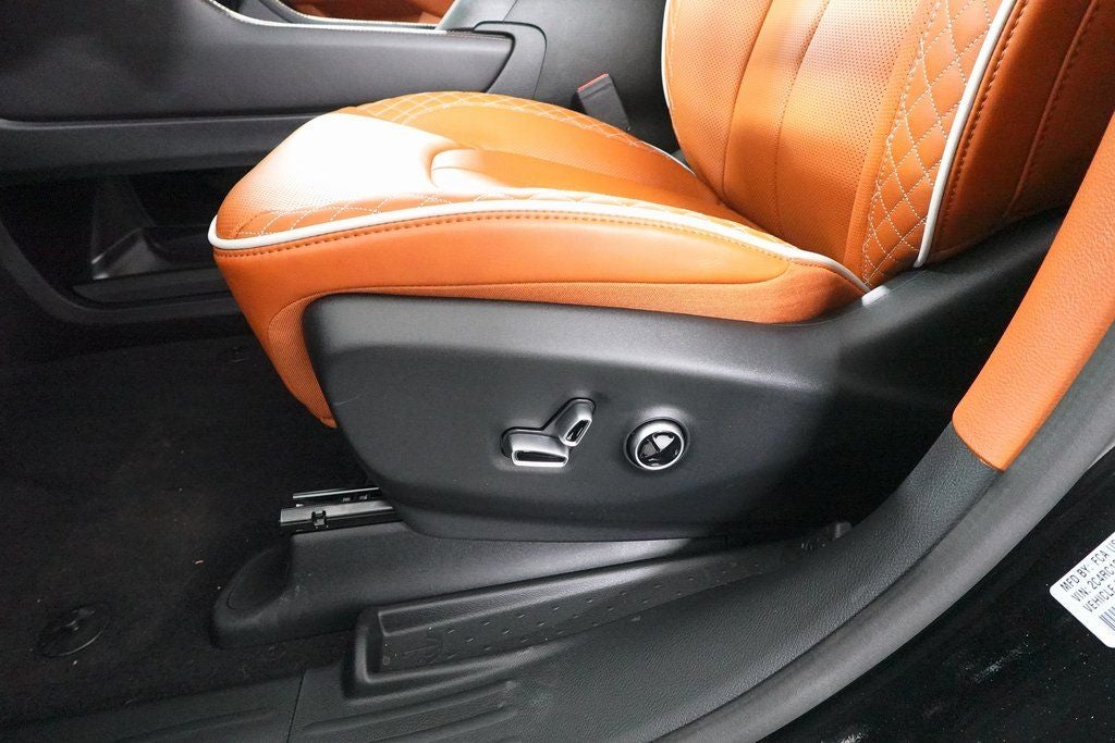 2026 Chrysler Pacifica Pinnacle