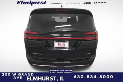 2026 Chrysler Pacifica Select