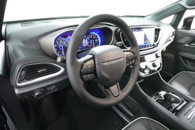 2027 Chrysler Pacifica PACIFICA LIMITED AWD