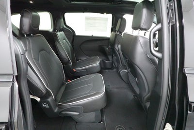 2027 Chrysler Pacifica PACIFICA LIMITED AWD