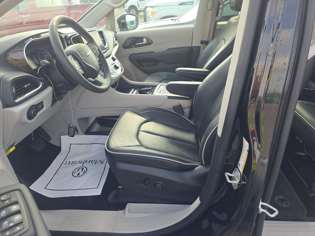 2024 Chrysler Pacifica Limited