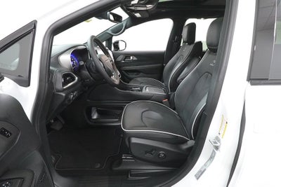 2027 Chrysler Pacifica PACIFICA LIMITED AWD