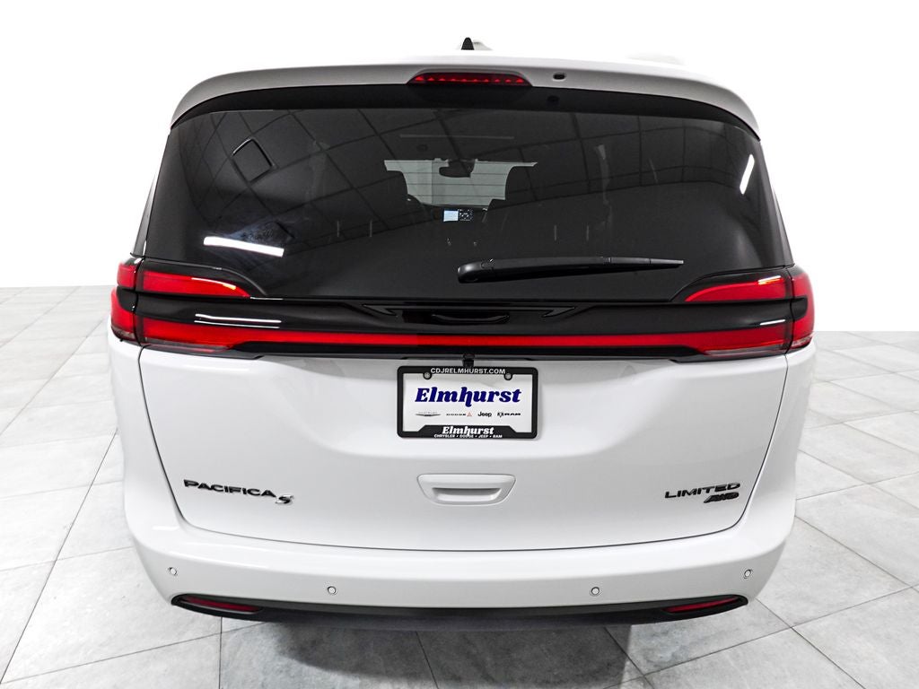 2027 Chrysler Pacifica PACIFICA LIMITED AWD