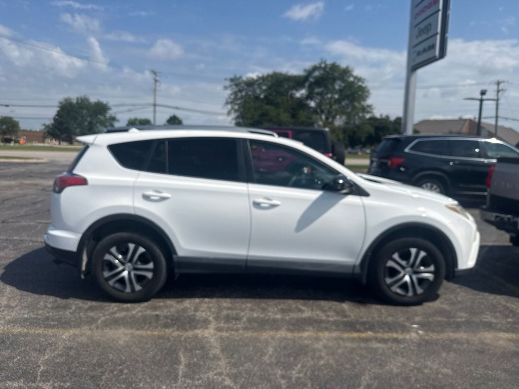 2017 Toyota RAV4 Base