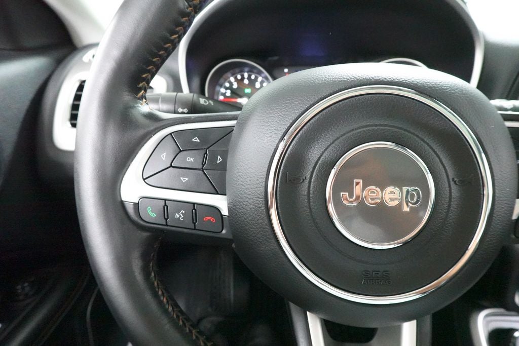 2020 Jeep Compass Latitude w/Sun/Safety Pkg