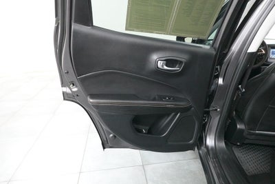 2020 Jeep Compass Latitude w/Sun/Safety Pkg