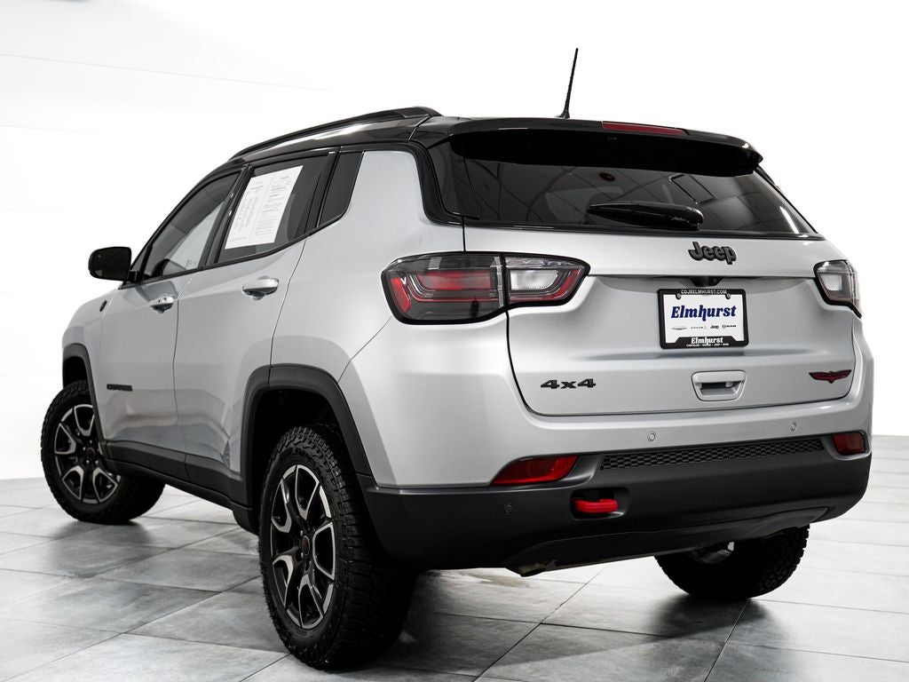 2025 Jeep Compass Trailhawk