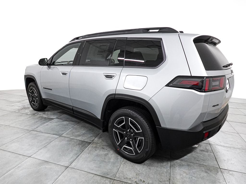 2026 Jeep Cherokee Laredo