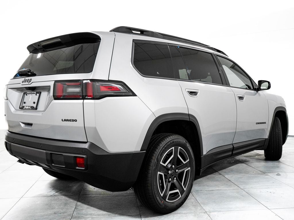 2026 Jeep Cherokee Laredo