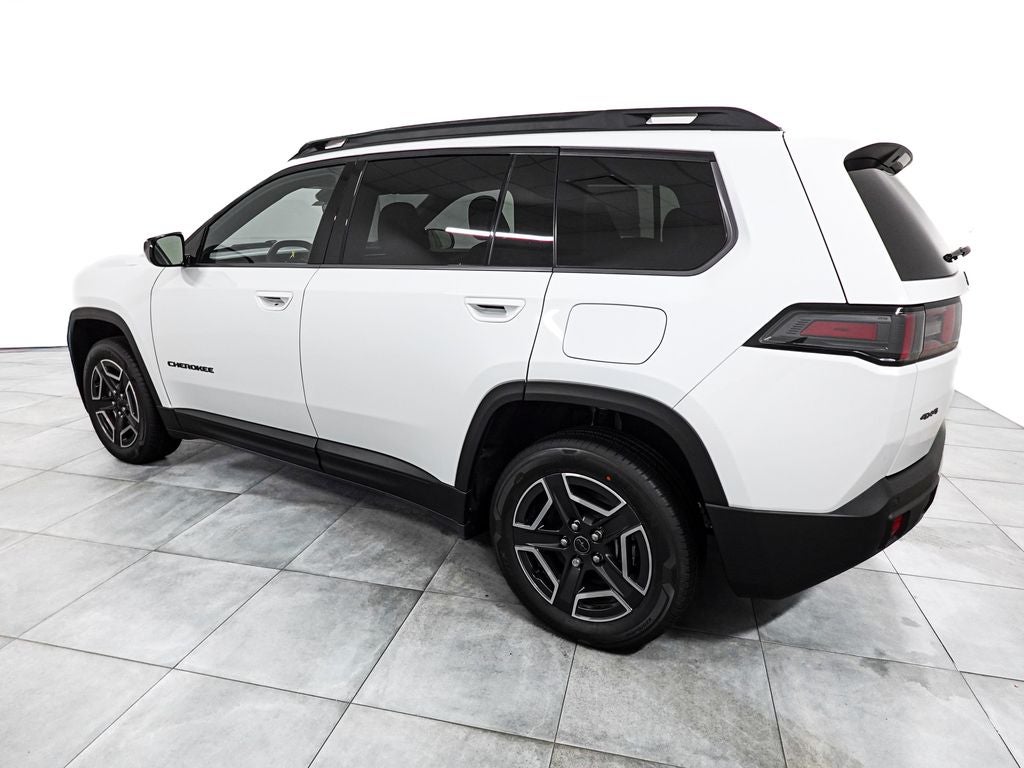 2026 Jeep Cherokee Laredo