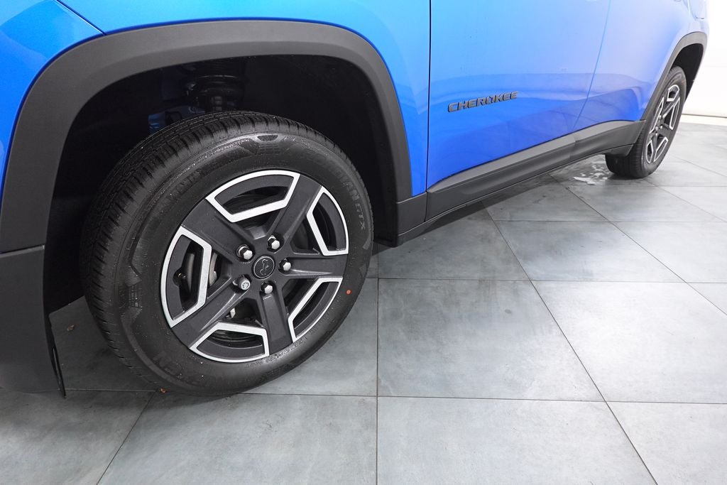 2026 Jeep Cherokee Laredo