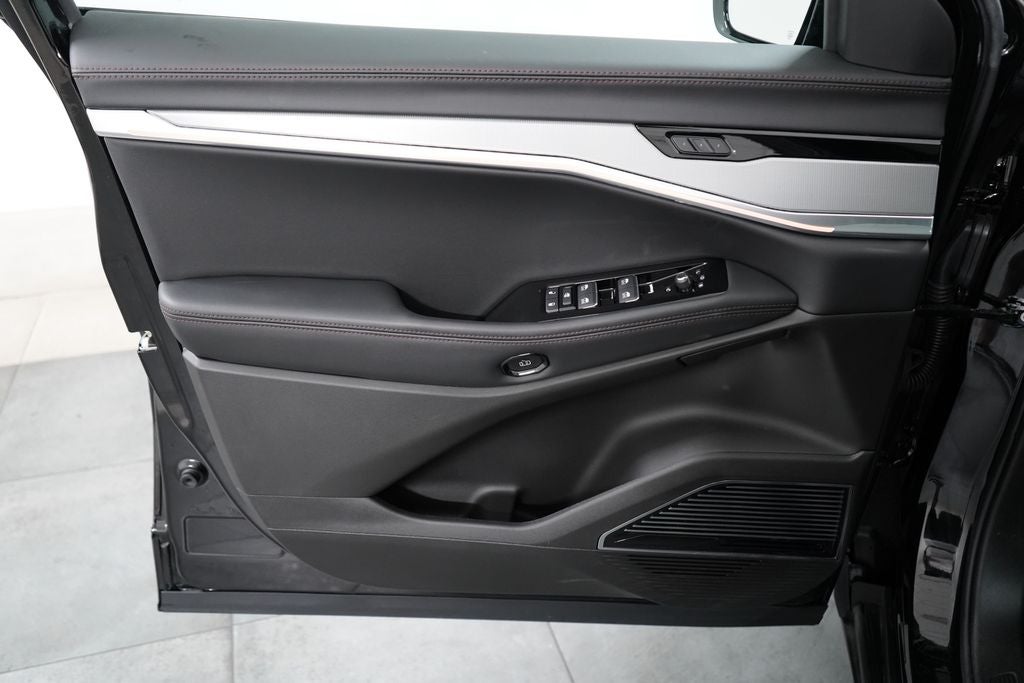2025 Jeep Wagoneer S Launch Edition