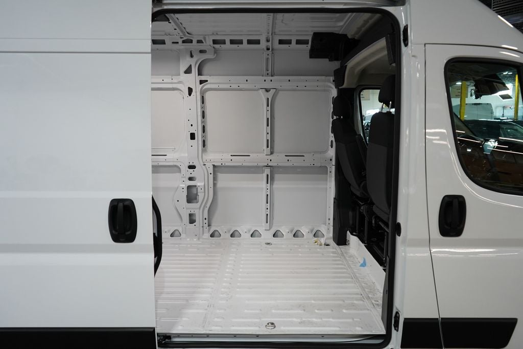 2026 RAM ProMaster 2500 Tradesman