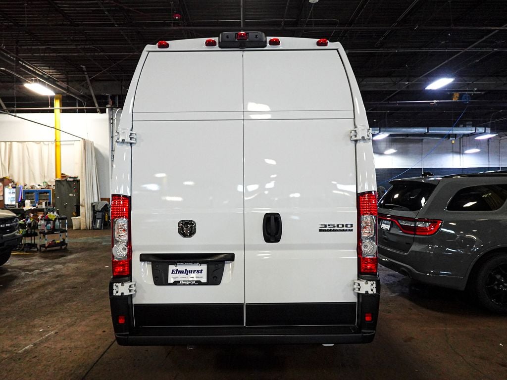 2026 RAM ProMaster Cargo Van Tradesman