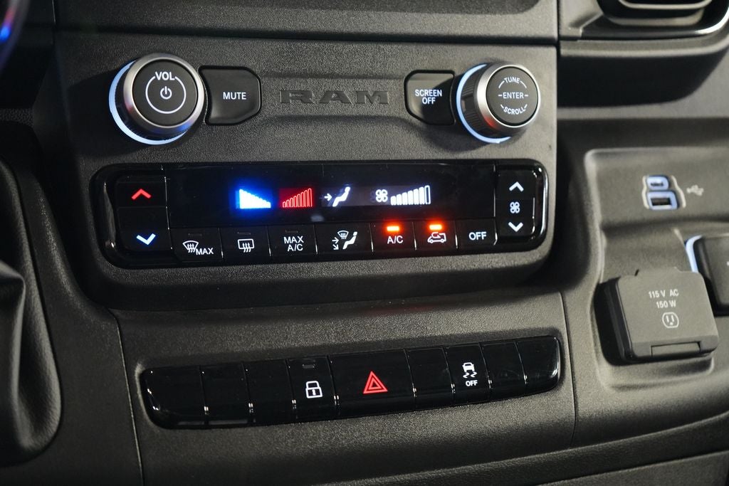 2026 RAM ProMaster Cargo Van Tradesman