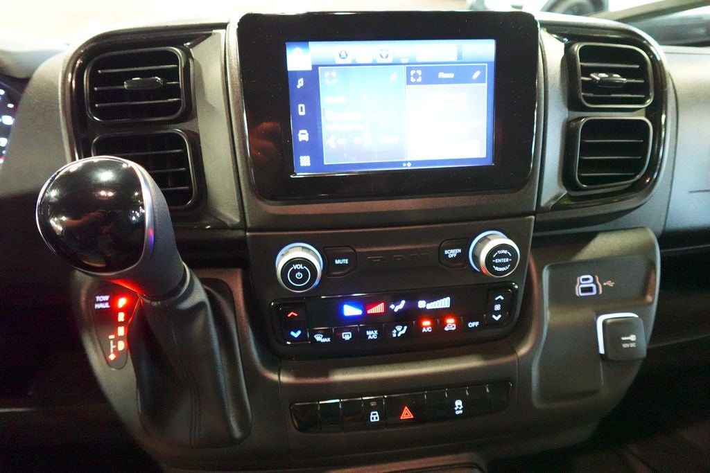 2024 RAM ProMaster Cargo Van Base 136 WB