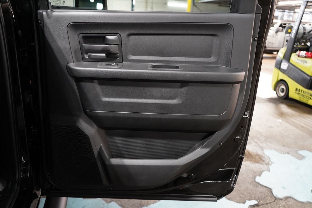 2027 RAM 2500 Black Express
