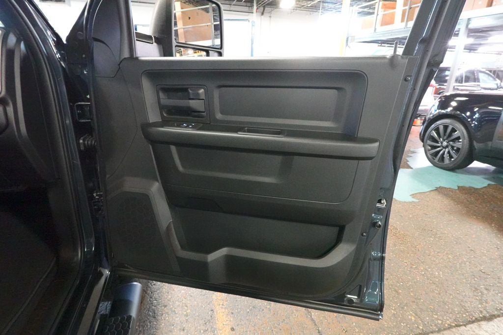 2026 RAM 2500 Black Express