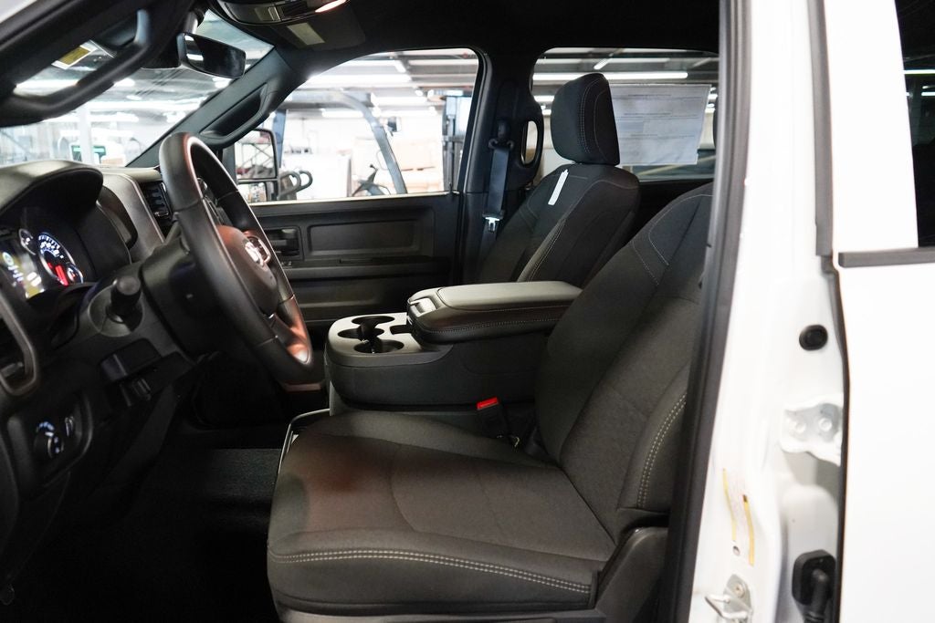2026 RAM 2500 Black Express