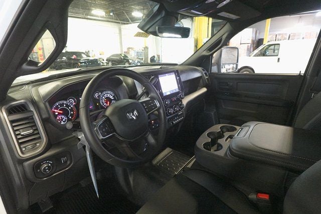 2025 RAM 5500HD Tradesman Chassis Cab