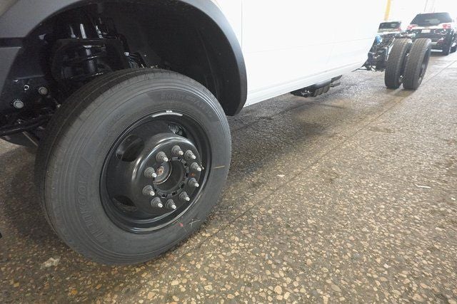 2025 RAM 5500HD Tradesman Chassis Cab