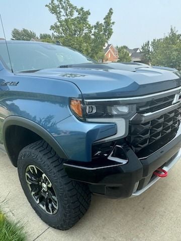 2024 Chevrolet Silverado 1500 ZR2