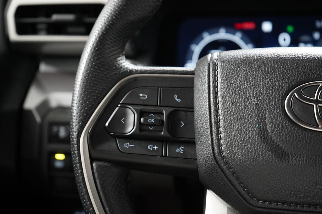 2025 Toyota Tacoma Base