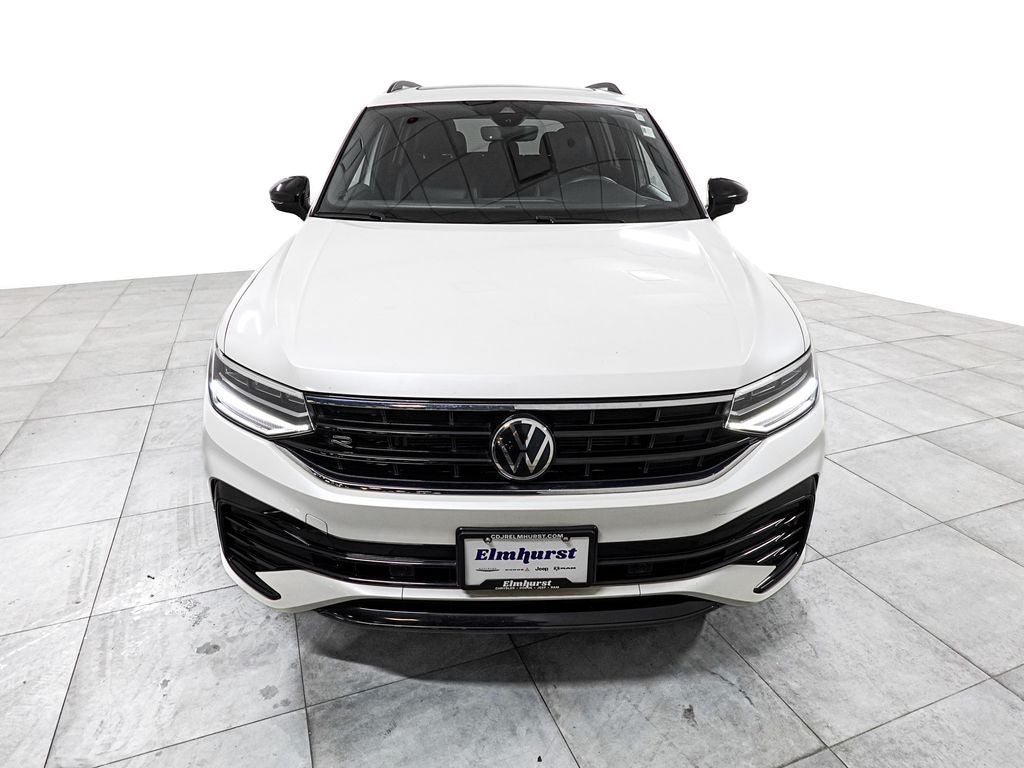 2022 Volkswagen Tiguan SE R-Line Black